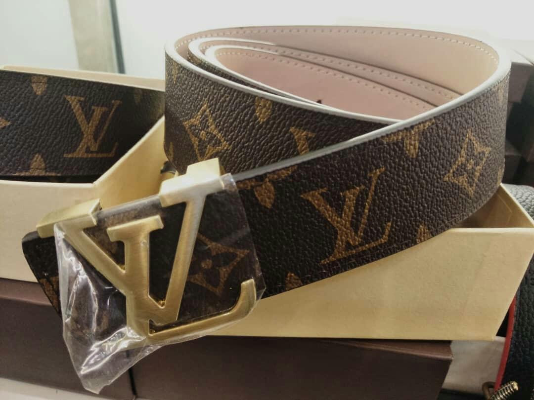 Louis Vuitton MONOGRAM Lv iconic 20mm reversible belt (M0440W)