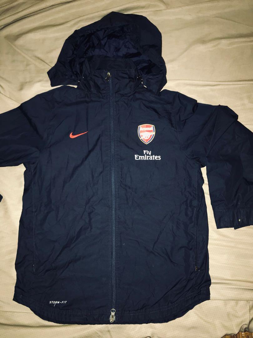 Nike Uniqlo jackets hoodie (Category: Activewear) located in Cebu City. Submitted by francojovan (Listing ID 261274730, Image 1). Description: Nike nd Uniqlo hooded jackets Small and Large size .