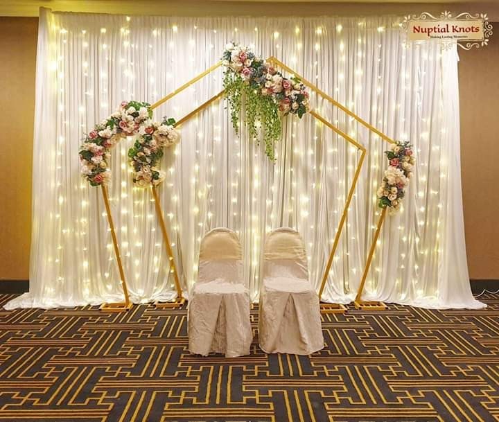 Rental Of Wedding Arch Solemnization Arch Rom Backdrop Flower Arch Lifestyle Services Event Party Services On Carousell