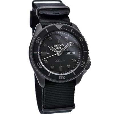 seiko 5 street style