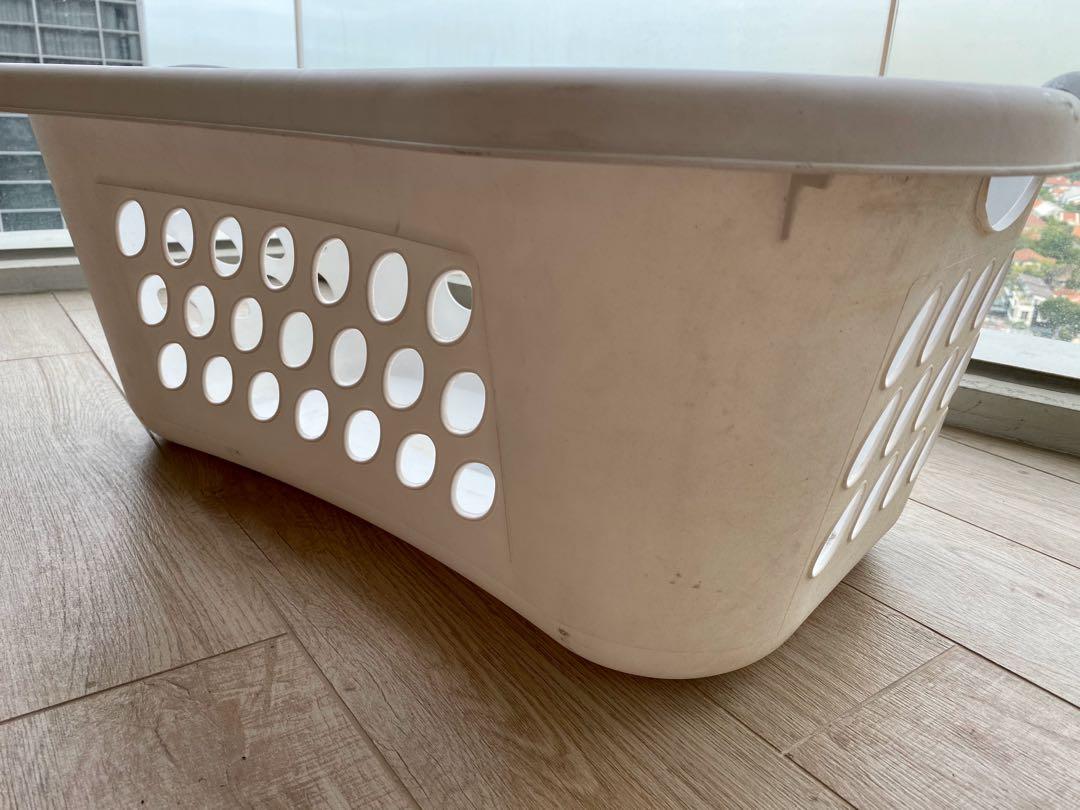 Sterilite Laundry Basket 71l Home Appliances Cleaning Laundry On Carousell