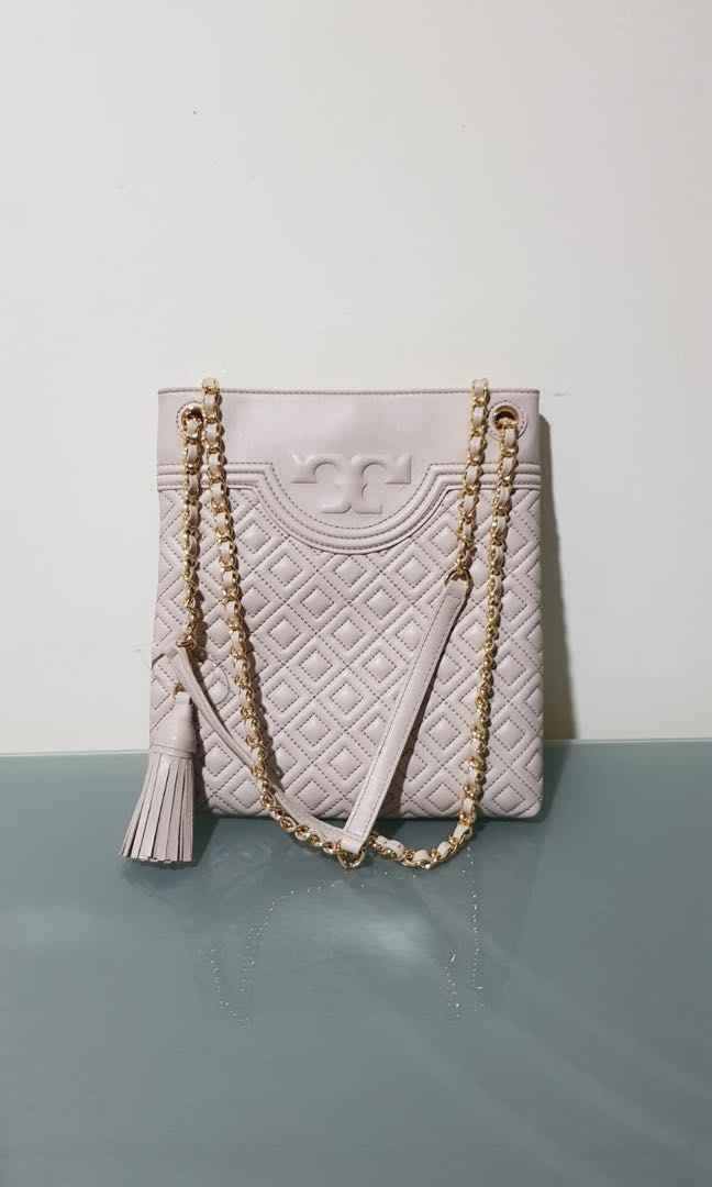 Price reduced BNIB Tory Burch Fleming swingpack bag Women s