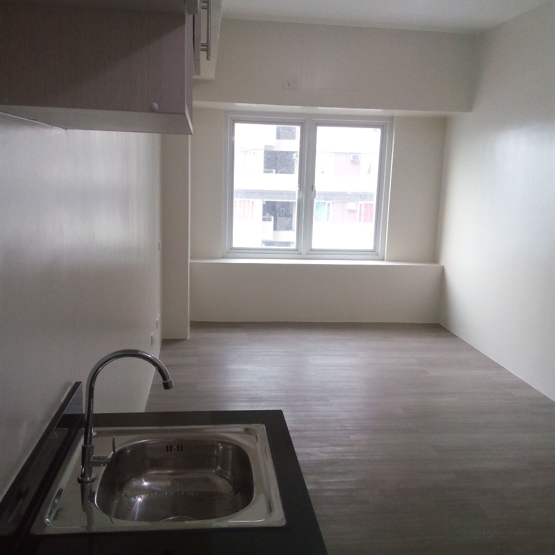 (Category: ) located in . Submitted by unitforrent (Listing ID 261458710, Image 1). Description: .