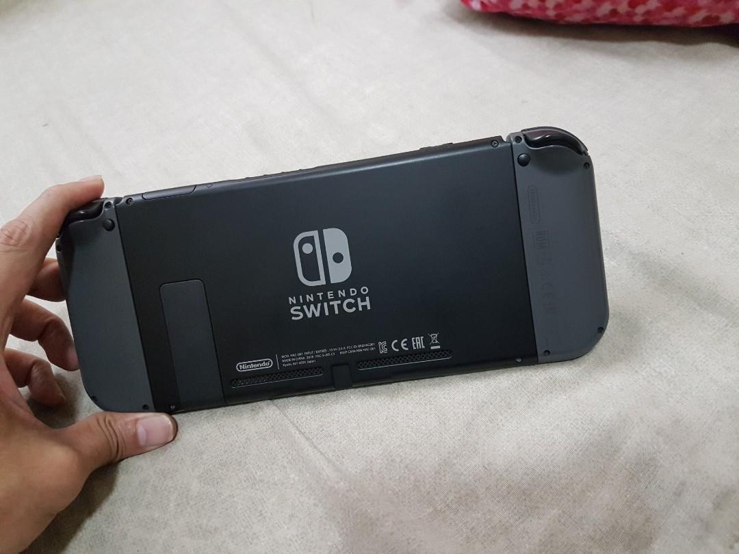 Buying Old Switch (Category: Nintendo) located in Manila. Submitted by kiddgamer (Listing ID 261363151, Image 1). Description: Kindly txt or message.Buying Old nintendo switch console..