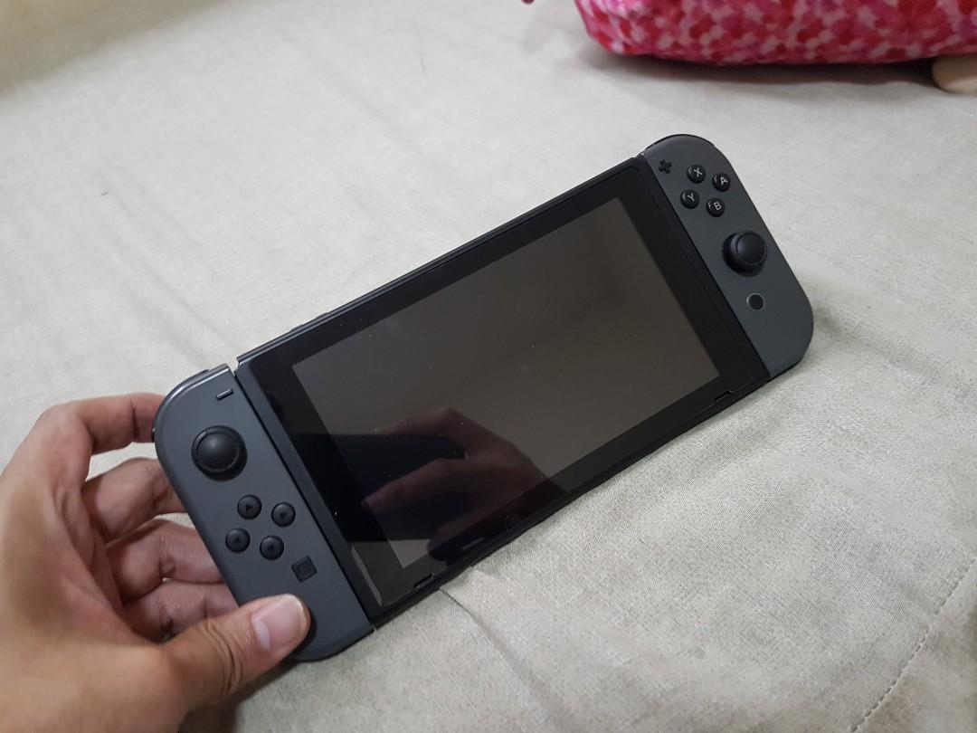 Buying Old Switch (Category: Nintendo) located in Manila. Submitted by kiddgamer (Listing ID 261363151, Image 2). Description: Kindly txt or message.Buying Old nintendo switch console..