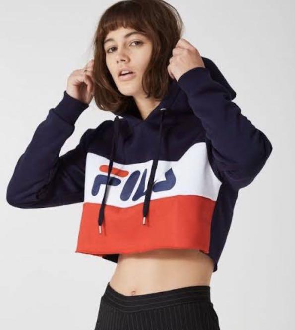 fila sweatshirt cropped