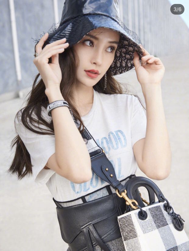 small brim bucket hat