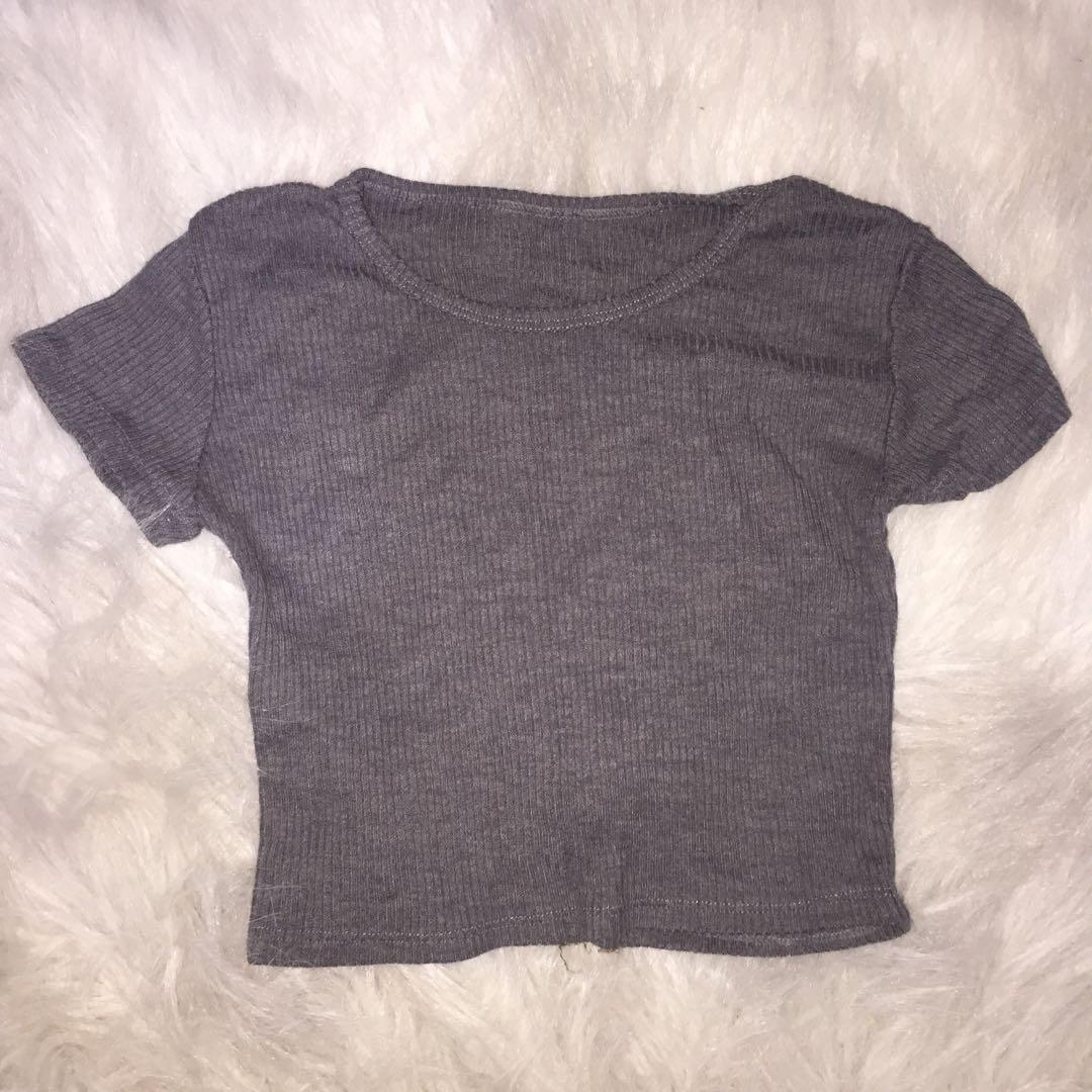 Gray Midriff (Category: Blouses) located in Manila. Submitted by hslightsup (Listing ID 261471602, Image 1). Description: Super nice! Needs a new loving owner! 🥰 Price is negotiable! ❤️.