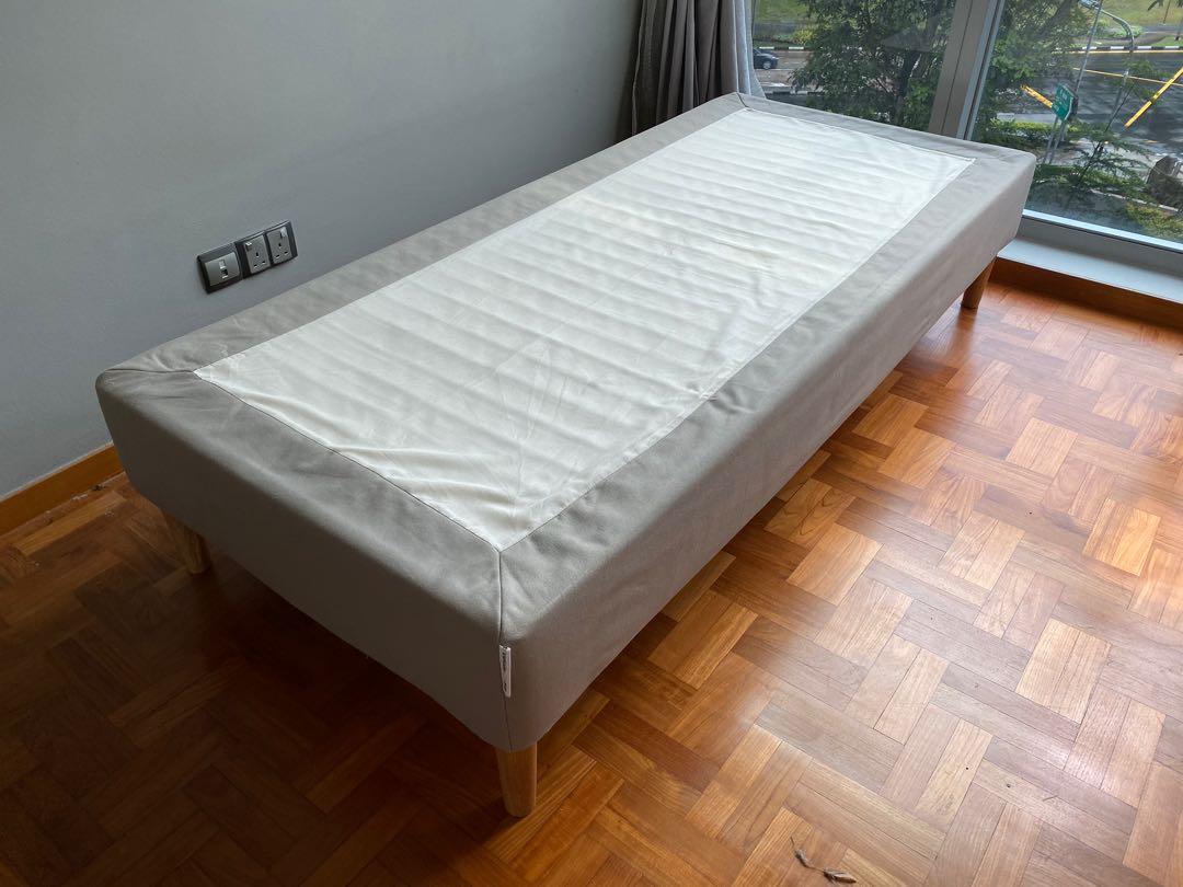 Victor toewijzing donker IKEA Single Bed Mattress Base / Diva, Furniture & Home Living, Furniture,  Bed Frames & Mattresses on Carousell