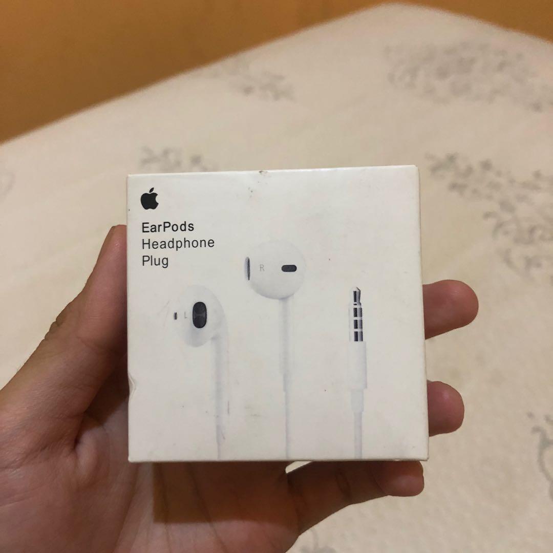 JUAL HEADSET EARPODS APPLE ORIGINAL Telepon Seluler Tablet Aksesoris Tablet Handphone Aksesoris Ponsel di Carousell