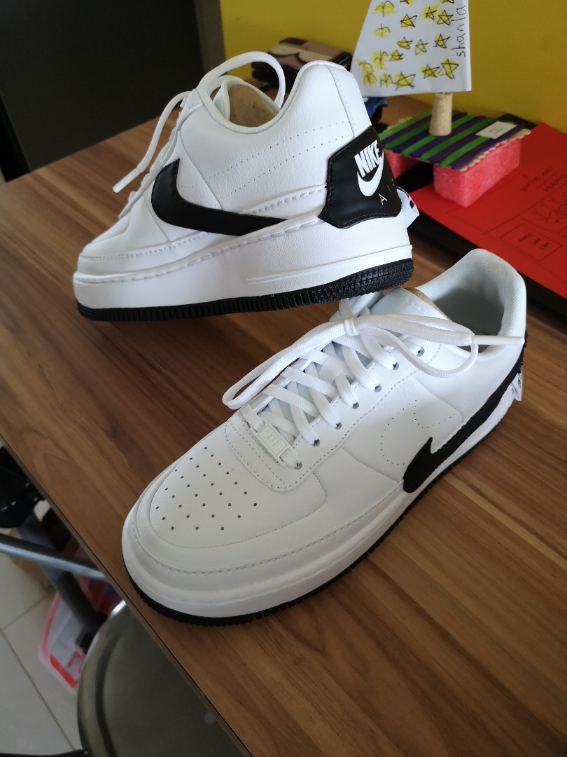 nike jester trainers