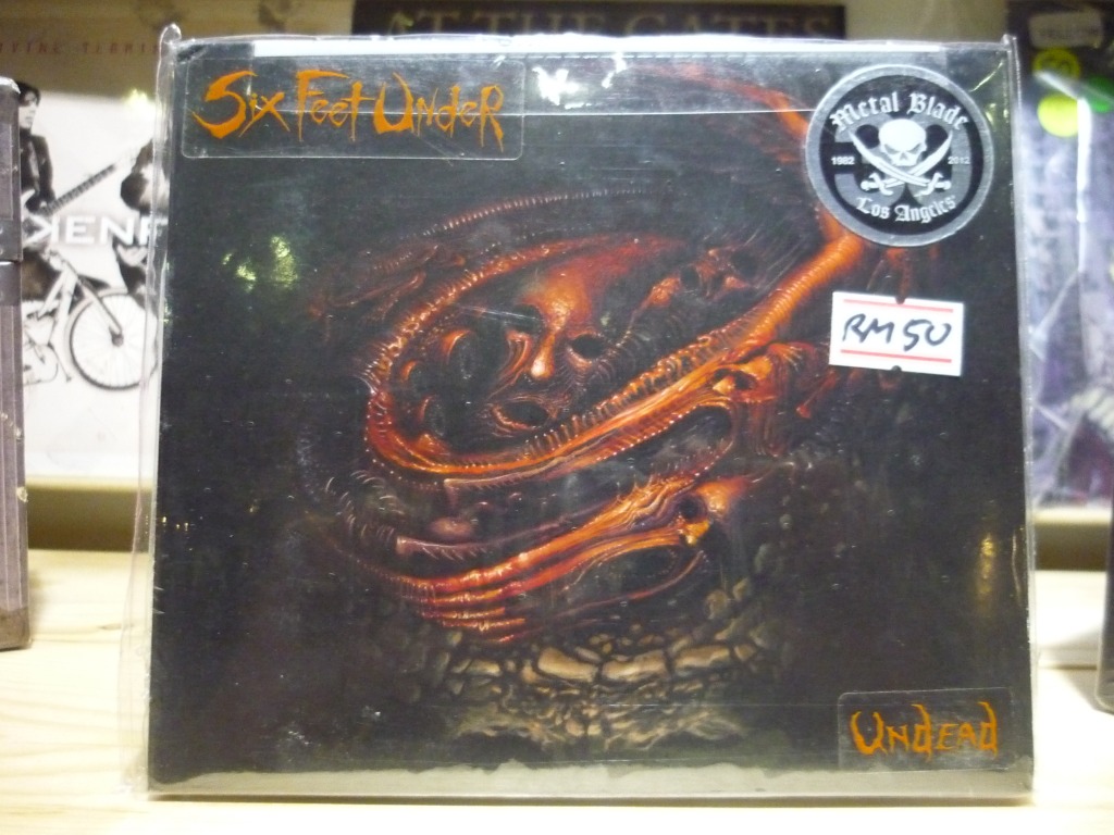 SIX FEET UNDER - Undead CD, Hobbies & Toys, Music & Media, CDs & DVDs ...