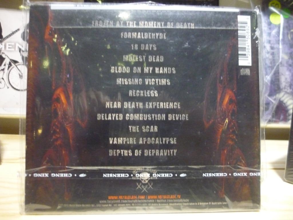 SIX FEET UNDER - Undead CD, Hobbies & Toys, Music & Media, CDs & DVDs ...