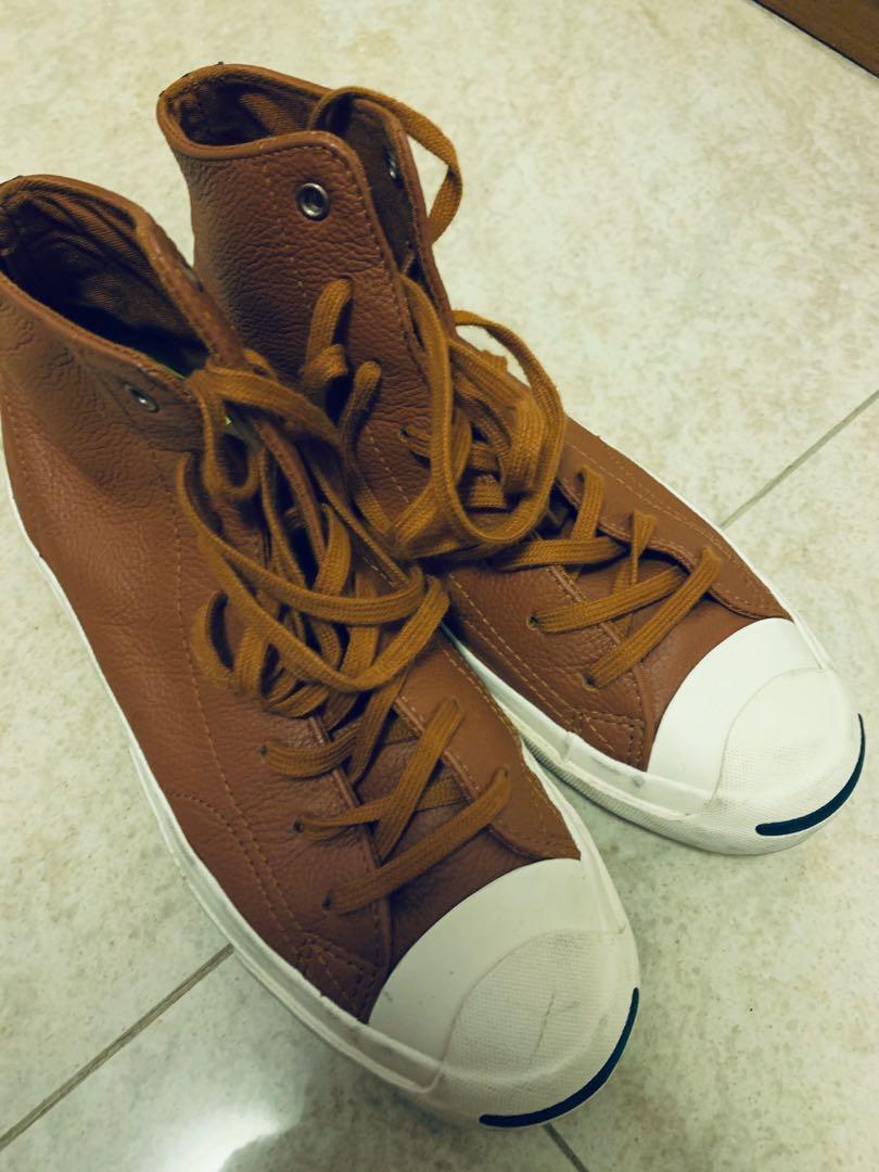 tan leather converse