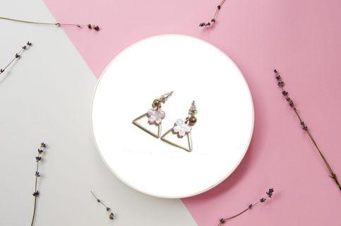 Sakura triangle earring 樱花三角耳环