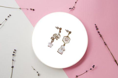 Sakura rabbit earring 樱花兔耳环
