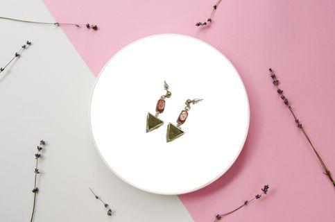 Wooden green earrings 大地色耳环