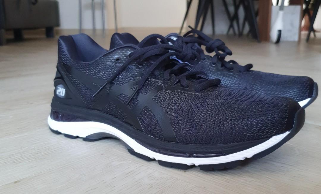 Asics nimbus 20 size 10 sale
