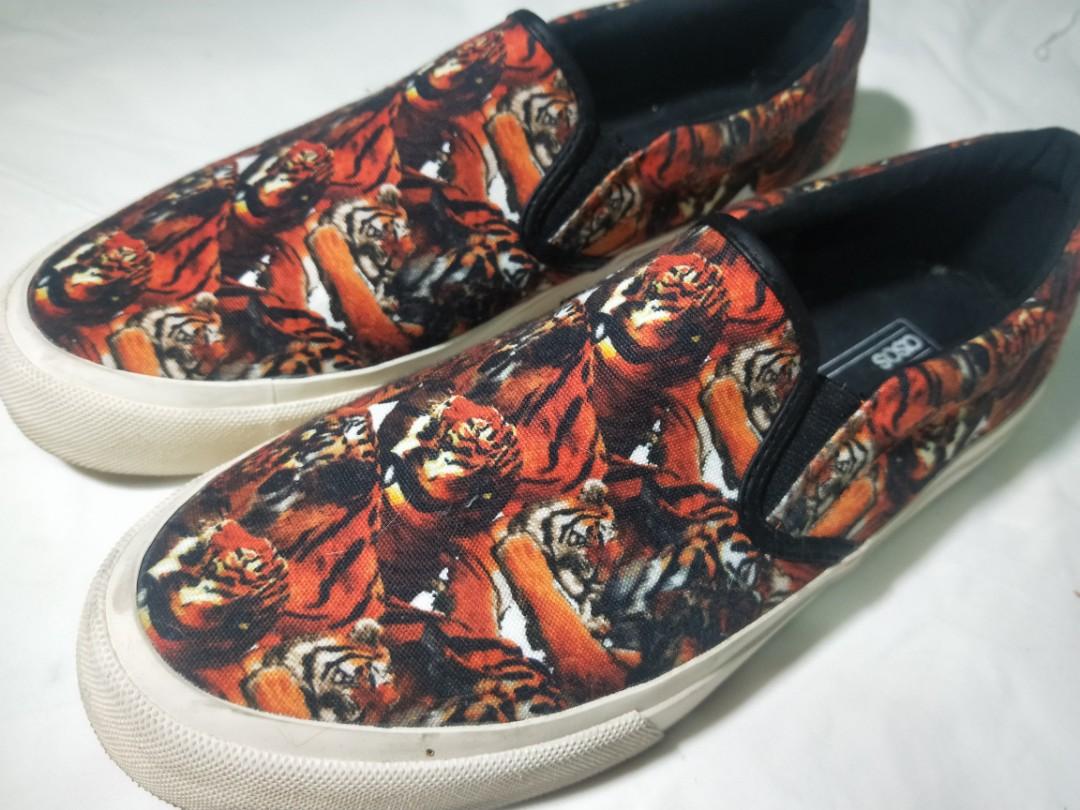Asos slip ons Men s Fashion Footwear Dress Shoes on Carousell