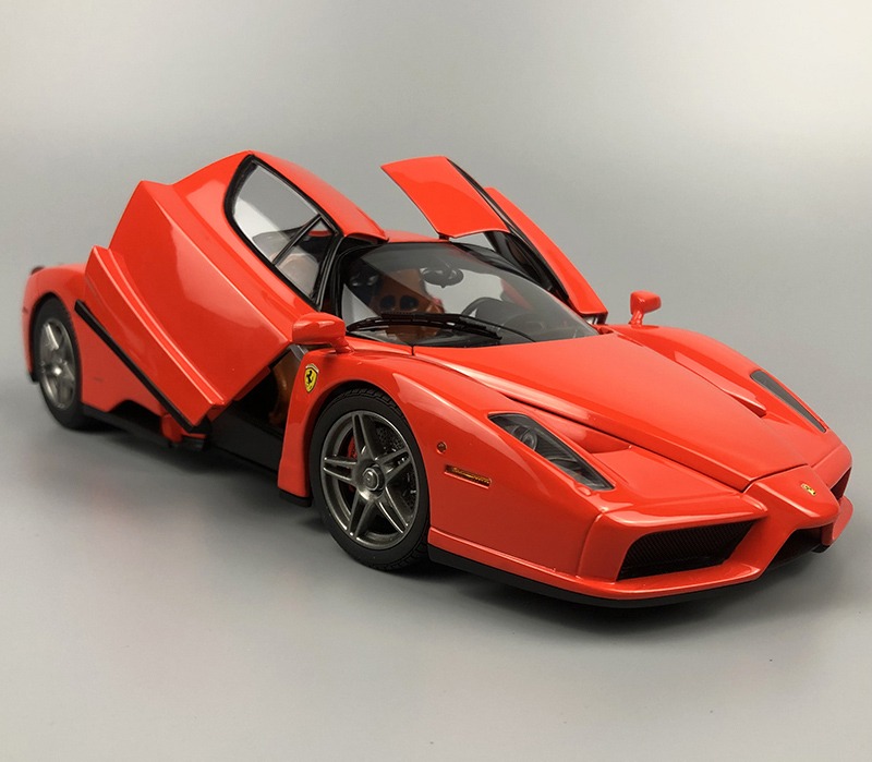 Ferrari enzo diecast 1 18 hotsell