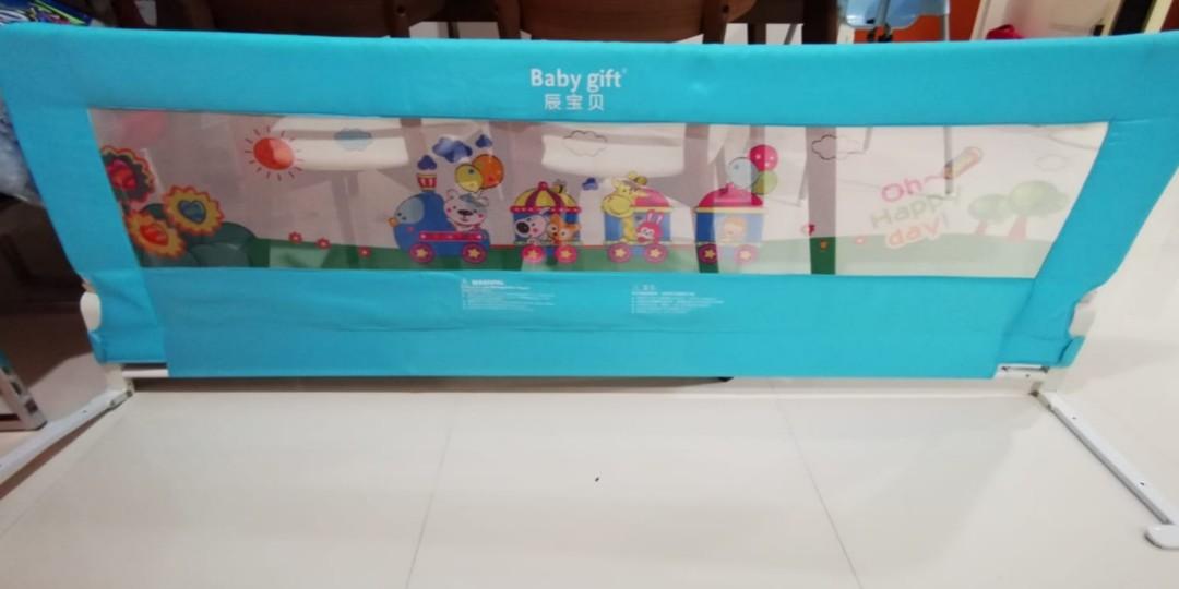 Bed Guard / Rail x 3, Babies & Kids, Baby Nursery & Kids Furniture, Bed