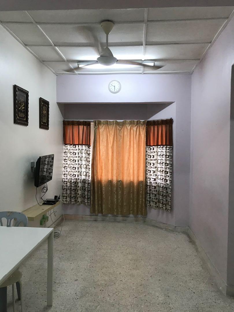 Bilik Sewa Flat Ikan Upm Property Rentals On Carousell