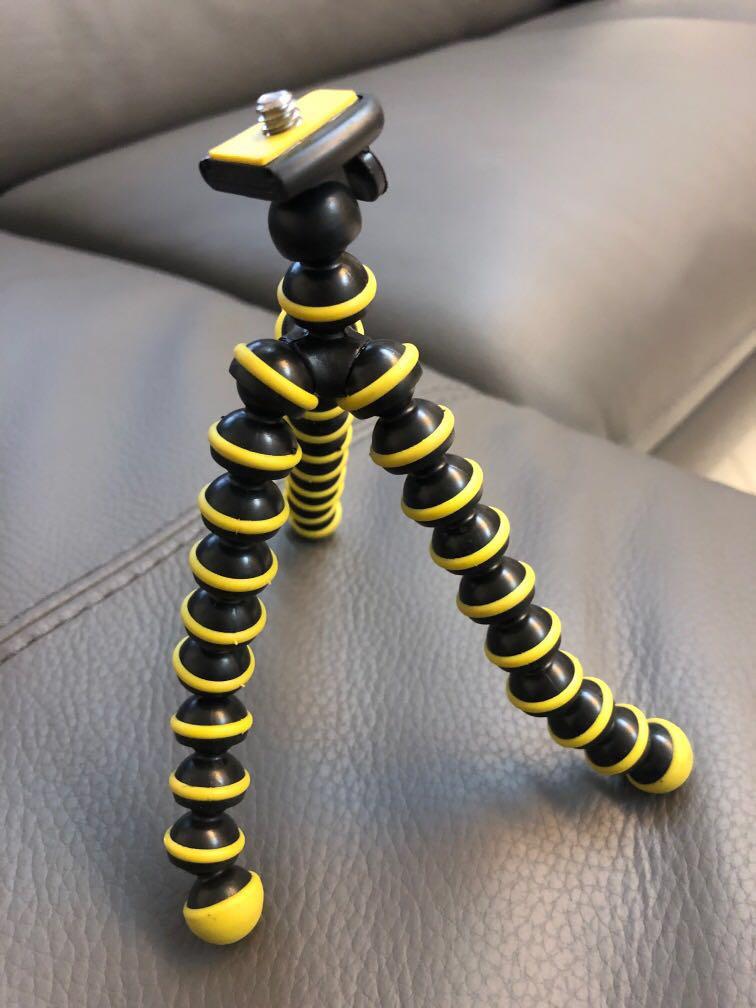 Camera stand （分類：徵收）位於 Hong Kong。 由 leesamuel 提交（商品編號 261635302，圖片 2）。簡介： 。