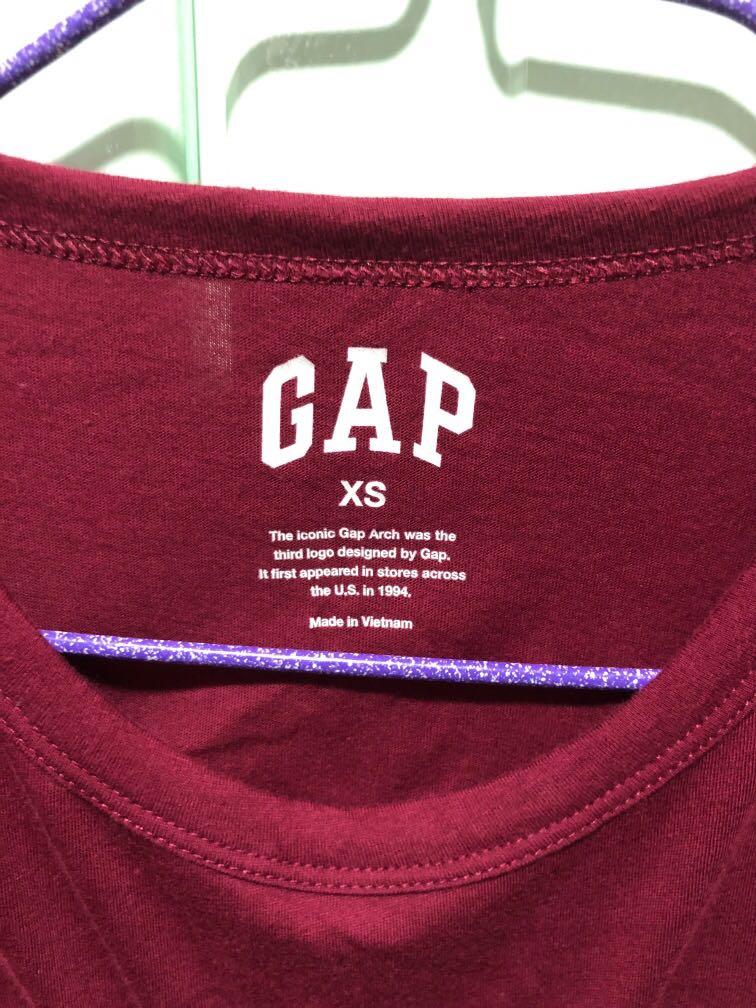 Gap Tee authentic (Category: Shirts) located in Singapore. Submitted by ylaure (Listing ID 261643112, Image 4). Description: Authentic GAP t-shirts. Material stretchable, very comfortable. ***Take all 3 for $20! Navy: S Burgundy: XS White: S Pair it with denim and you get a classic look ;) .