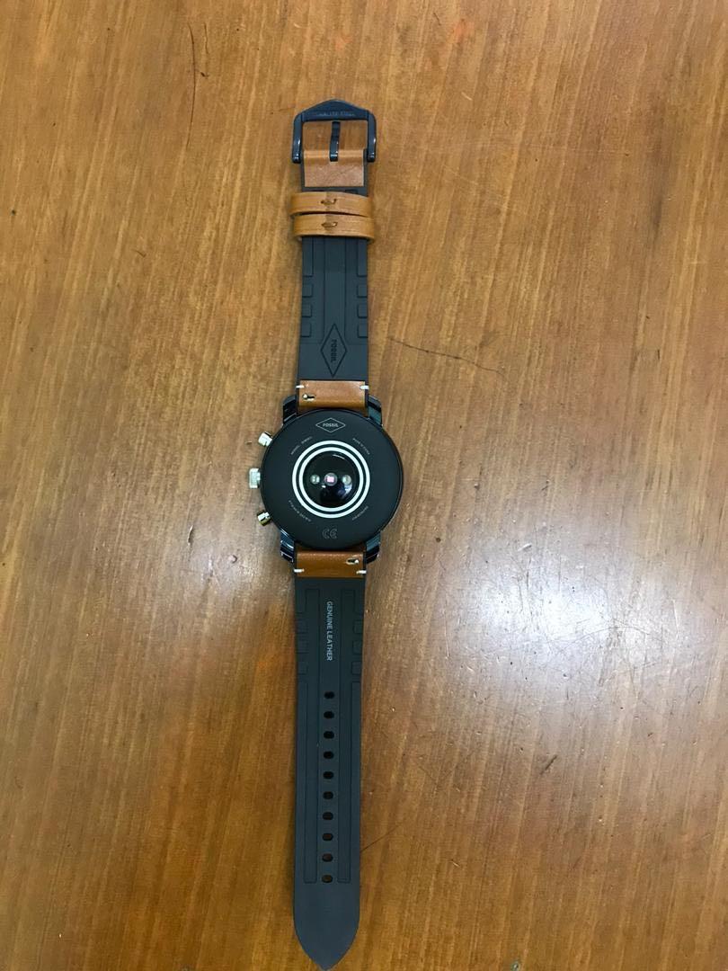 Explorist hr hotsell tan leather