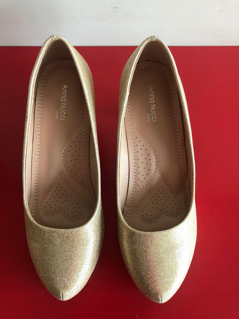 Gold clearance party shoes