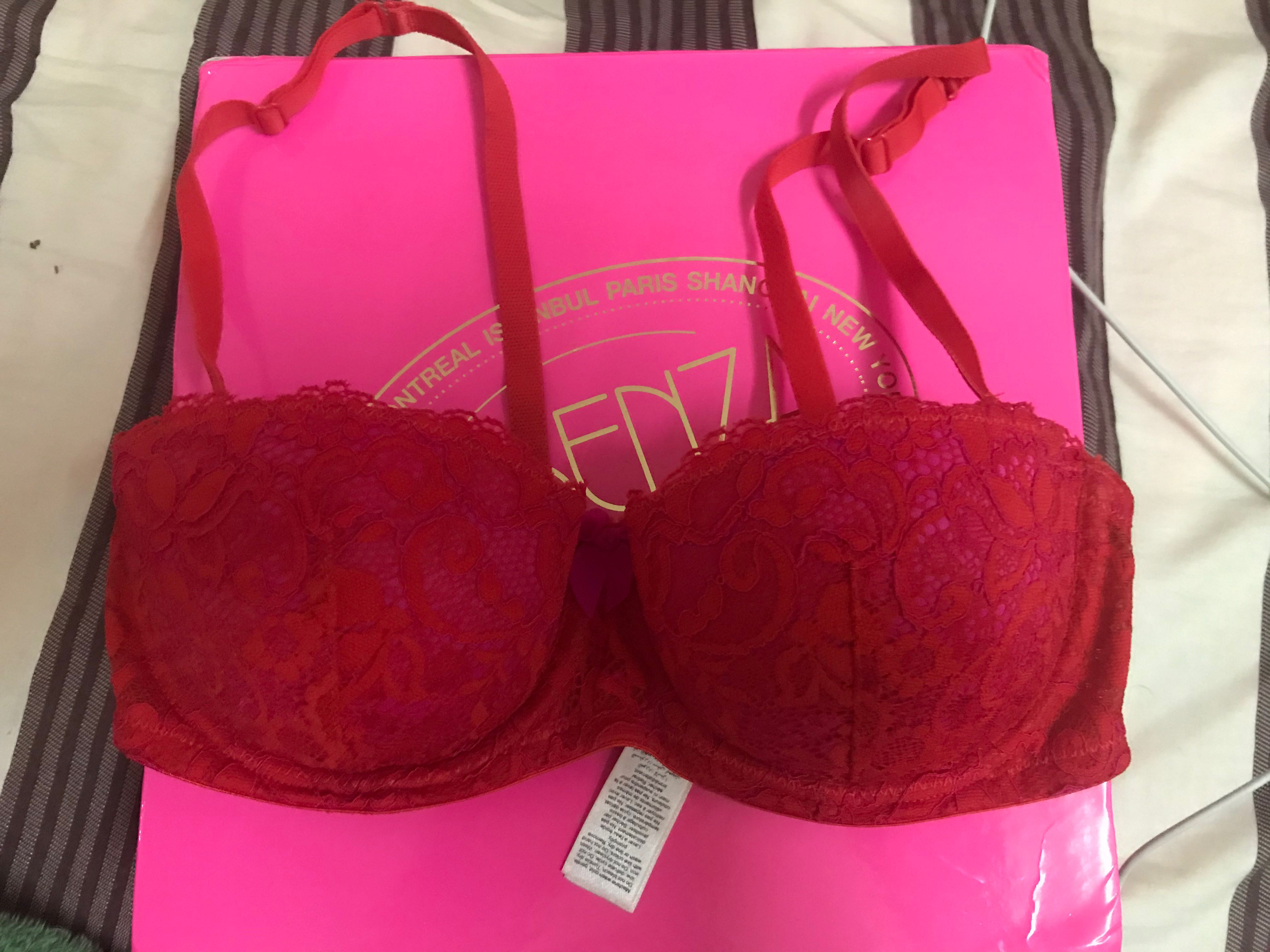 La Senza Bra 32C, Women's Fashion, Tops, Sleeveless on Carousell