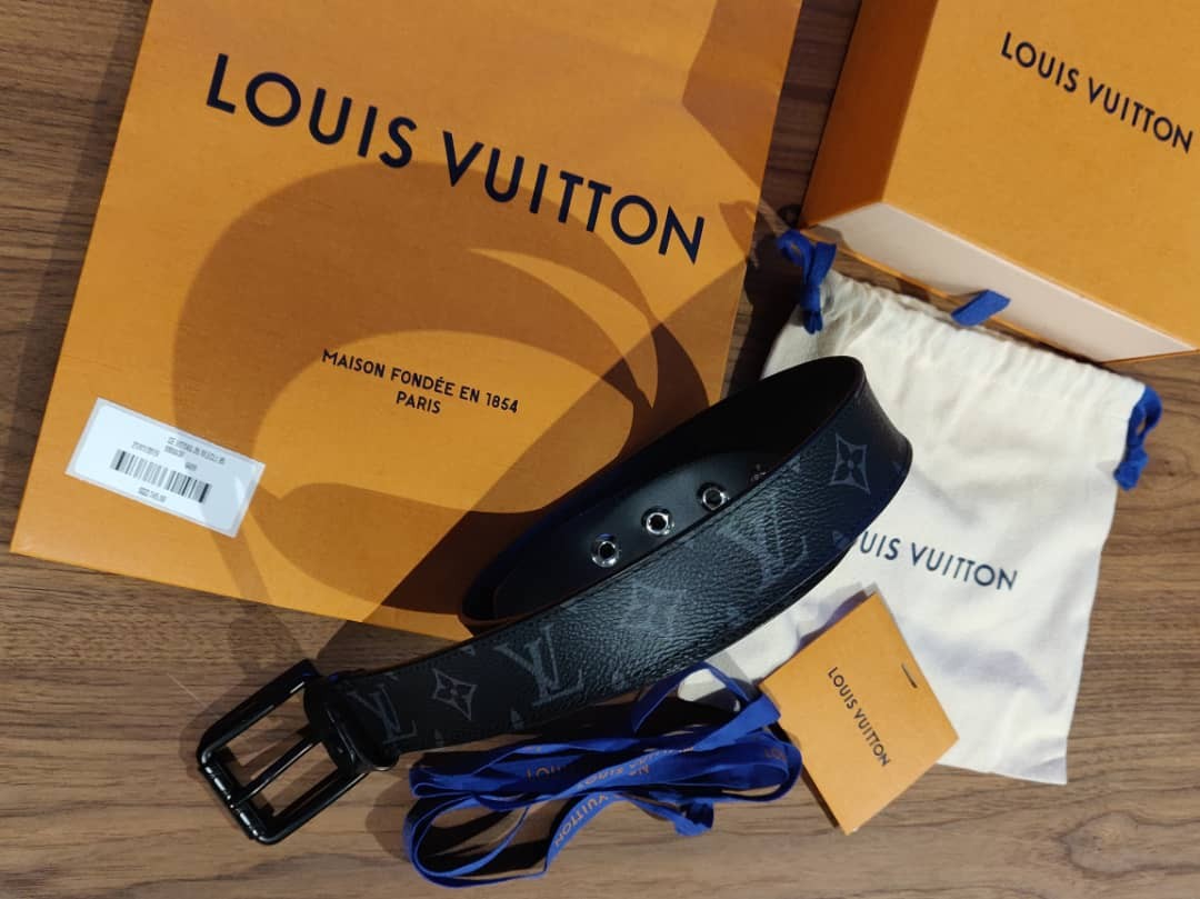 louis vuitton voyager belt