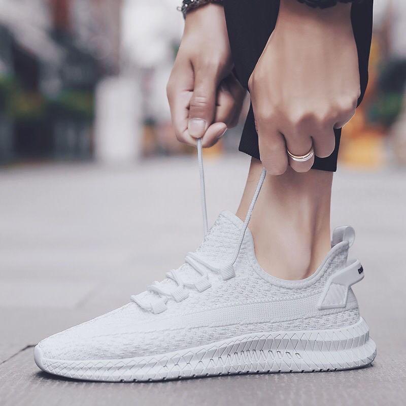 Men Running Shoes Mesh Casual Sports Shoes Fashion Lightweight Breathable White Sneakers Shoes
