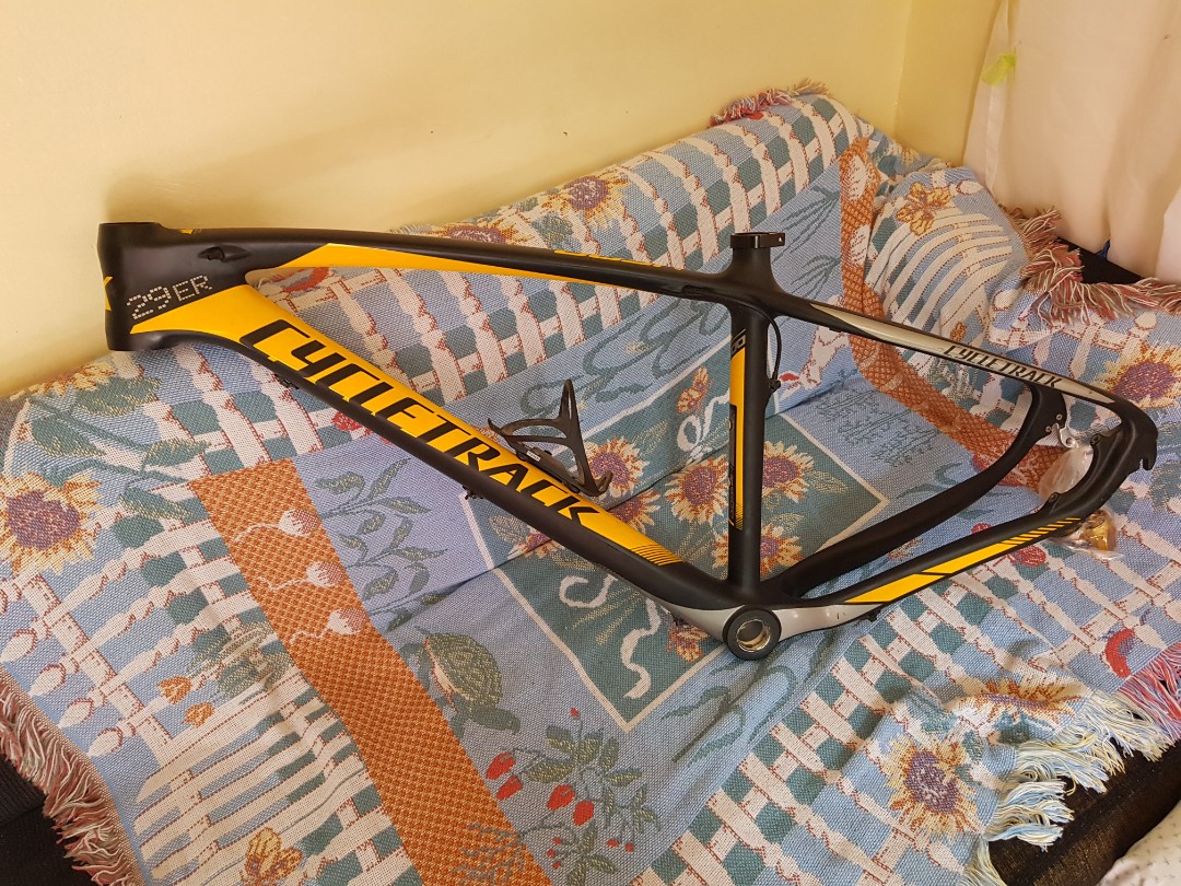 Cycle sales track frame