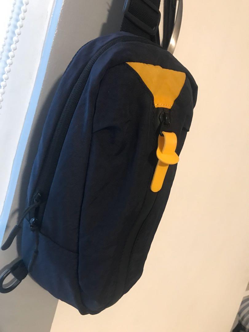 Penshoppe Cross body bag