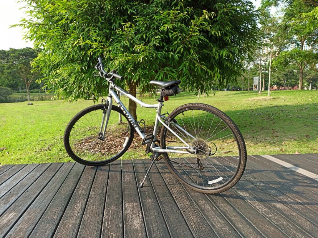 Riverside 120 Decathlon Bicycles Pmds Bicycles Road Bikes On Carousell