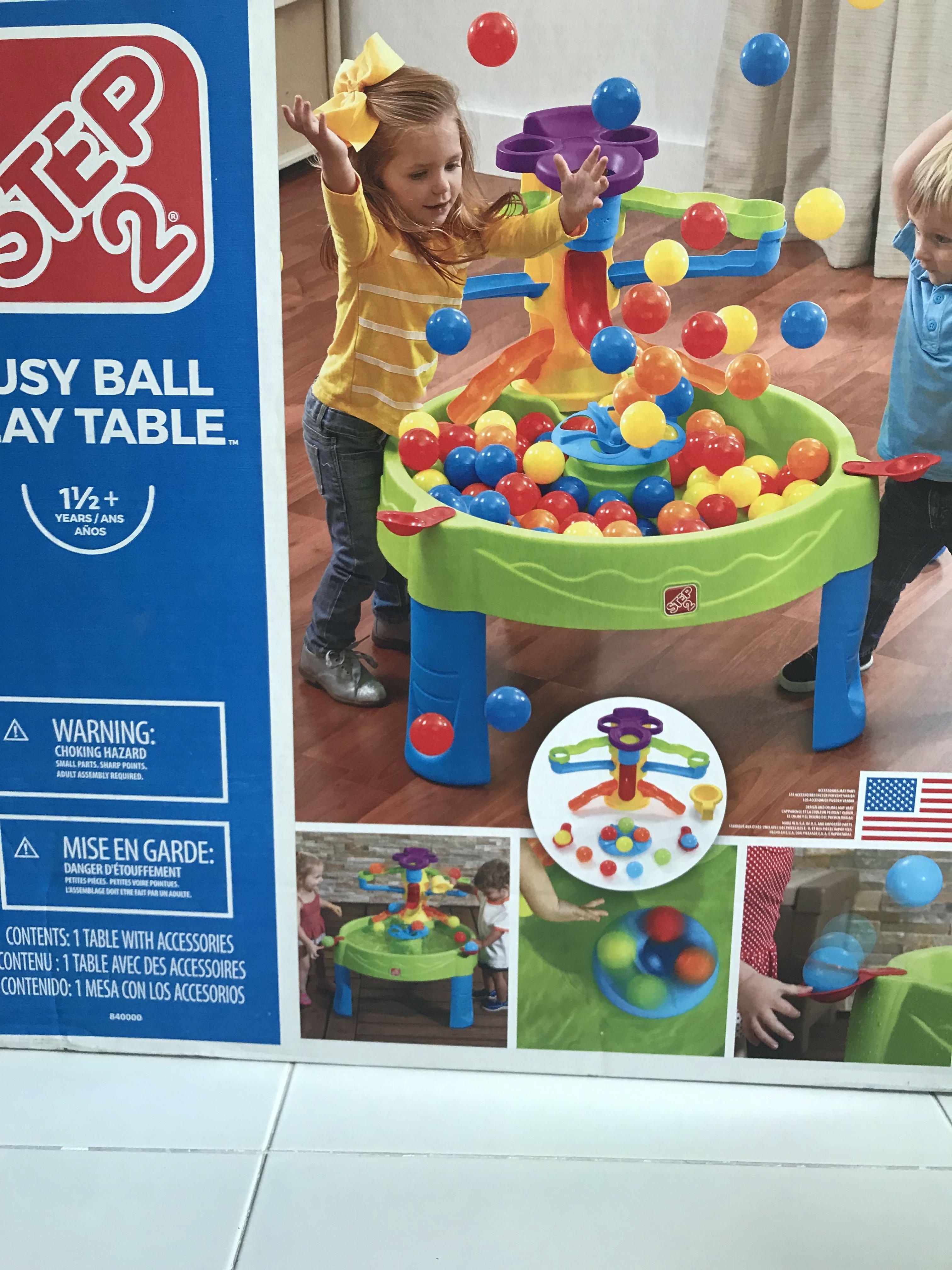 step2 busy ball play table