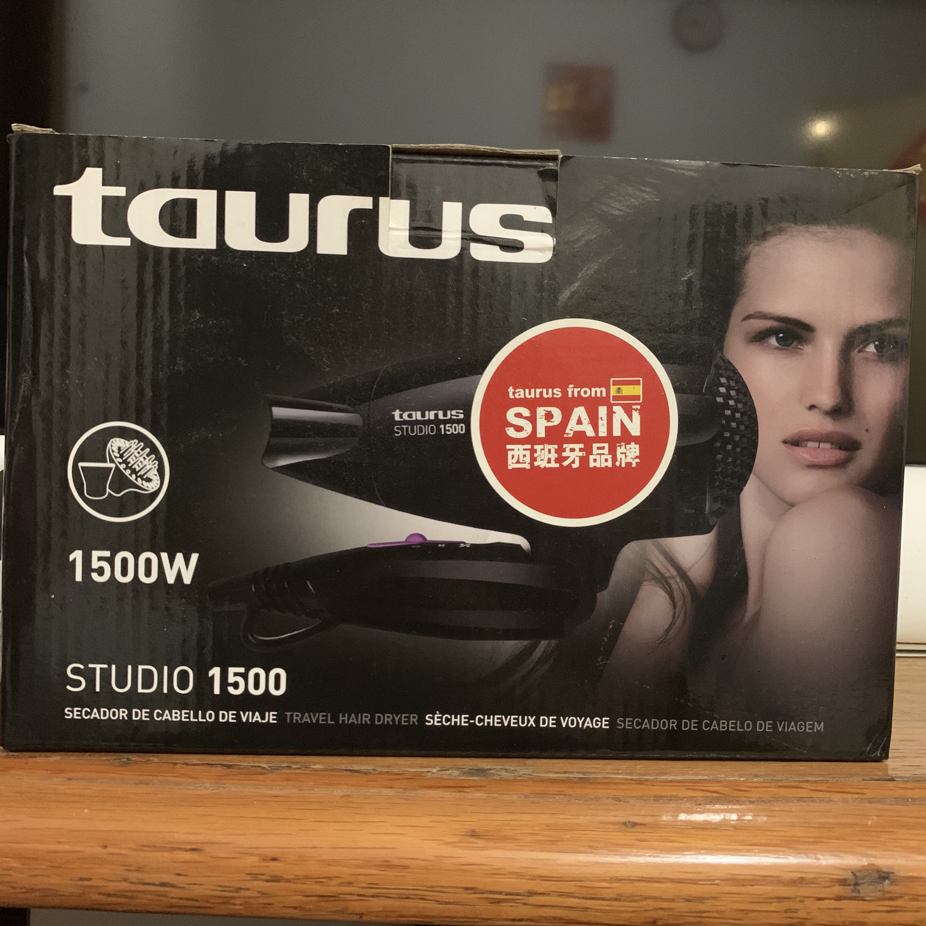 Taurus studio outlet 1500