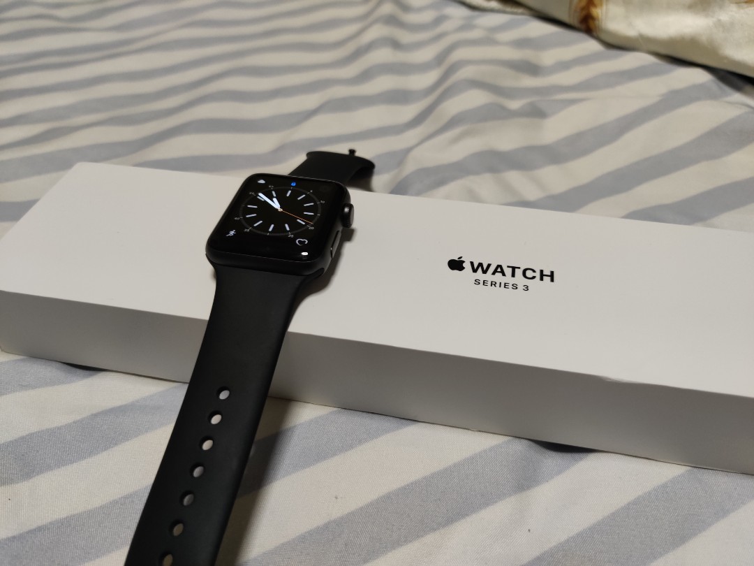 Used apple 3 clearance watch