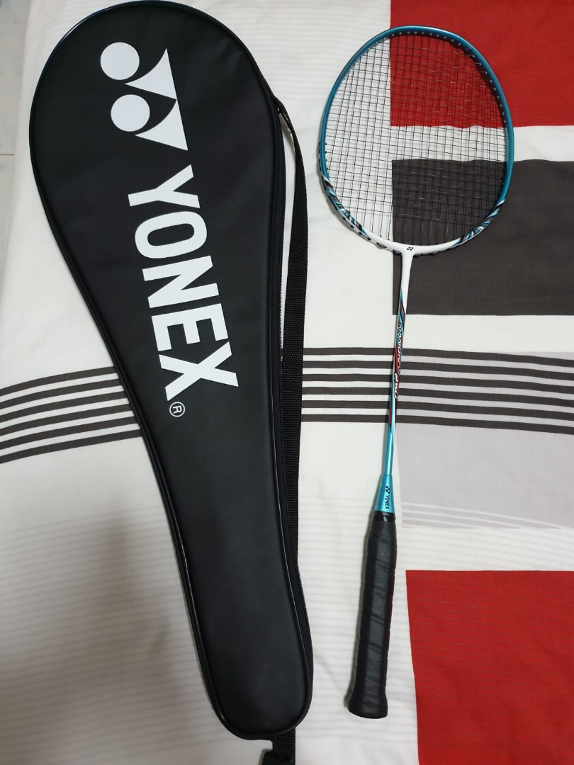 Yonex Nanoray 250, Sports Equipment, Sports & Games, Racket & Ball