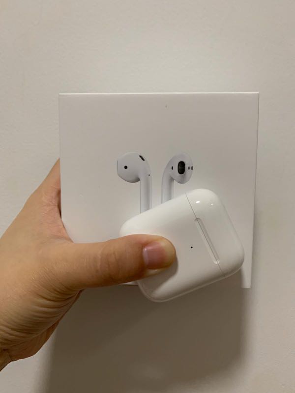 Apple Airpods 2 (wireless charging case), Audio, Earphones on Carousell