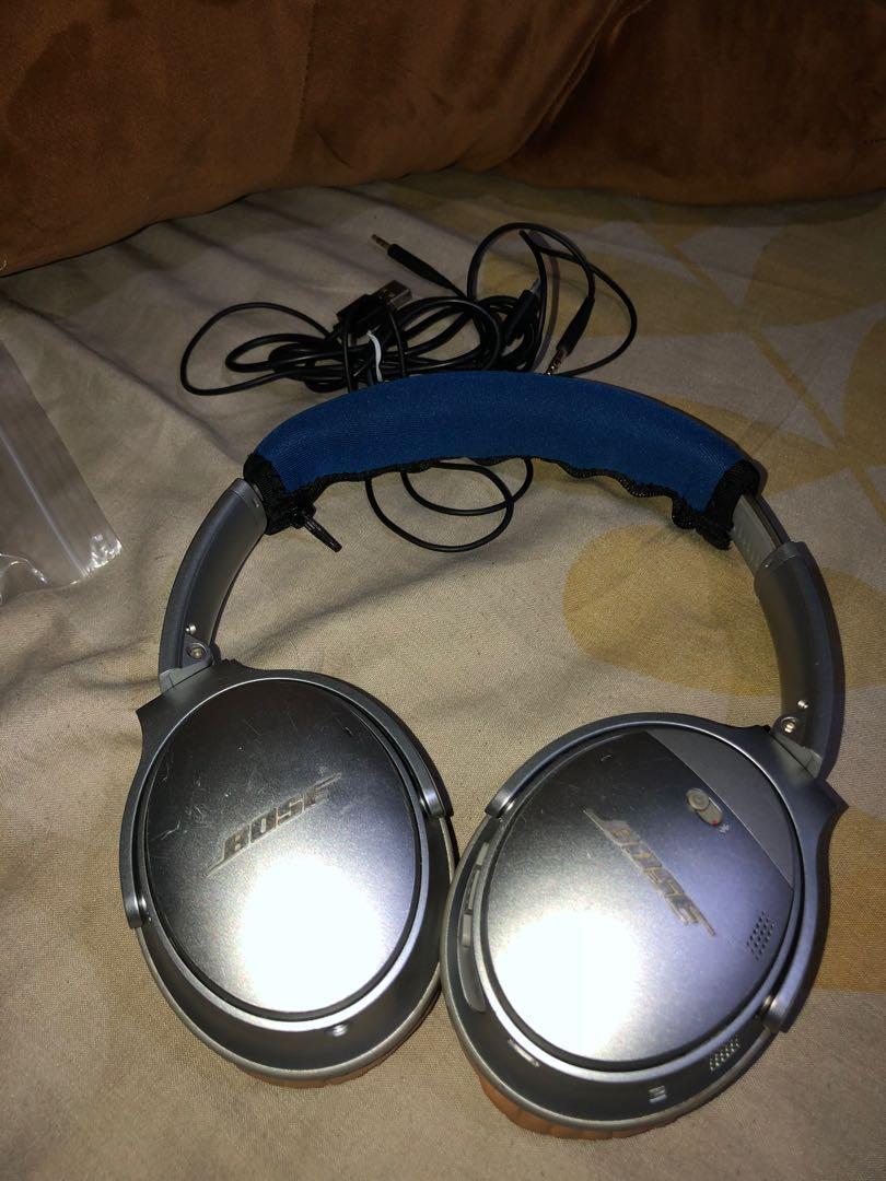 Bose QC35 Authentic Wireless bluetooth Headphone sale swap (Category: Headphones & Headsets) located in Manila. Submitted by frenchfavor (Listing ID 261844233, Image 3). Description: Authentic Bose Wireless bluetooth noise cancelling Hi End headphone bnew ear muffs and headband free orig black earmuffs and bnew headphone bought this 3yrs ago 20k now 9k sale swap nintendo switch,iphone 7 plus,jordan 11-14 series size 12 or sound magis or kicker 4c