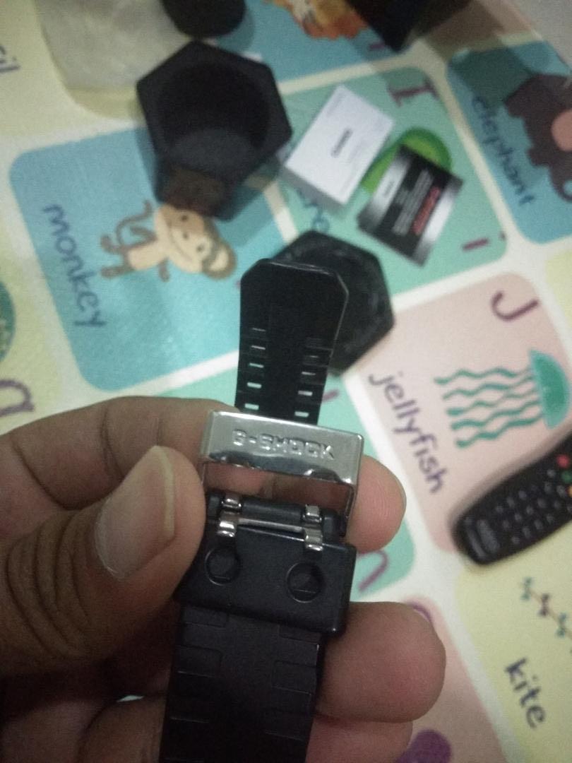 G shock hotsell dw 5500bb