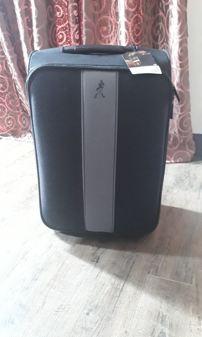 Johnnie walker deals trolley bag