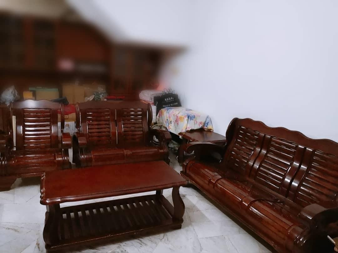 Kerusi Kayu Jati 3 2 Meja Home Furniture Others On Carousell