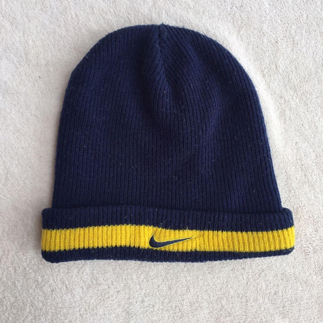 nike toboggan hat
