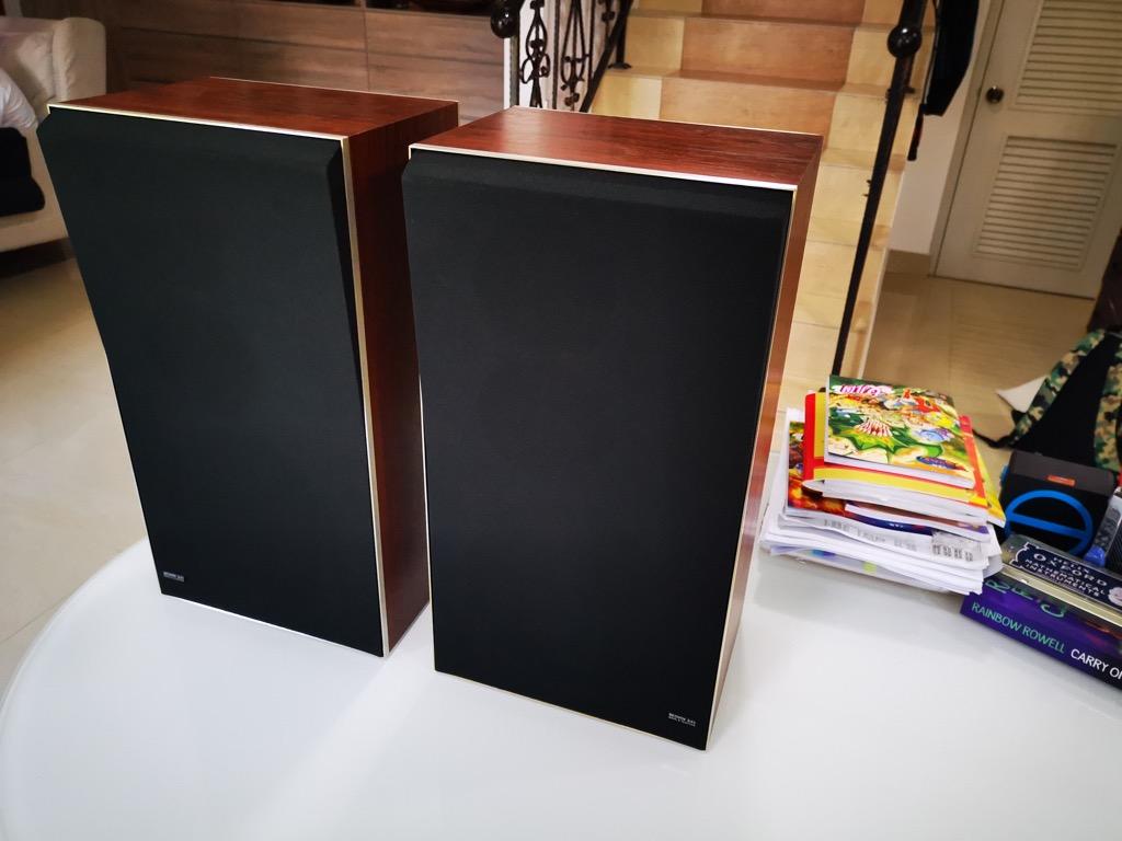 bang olufsen vintage speakers