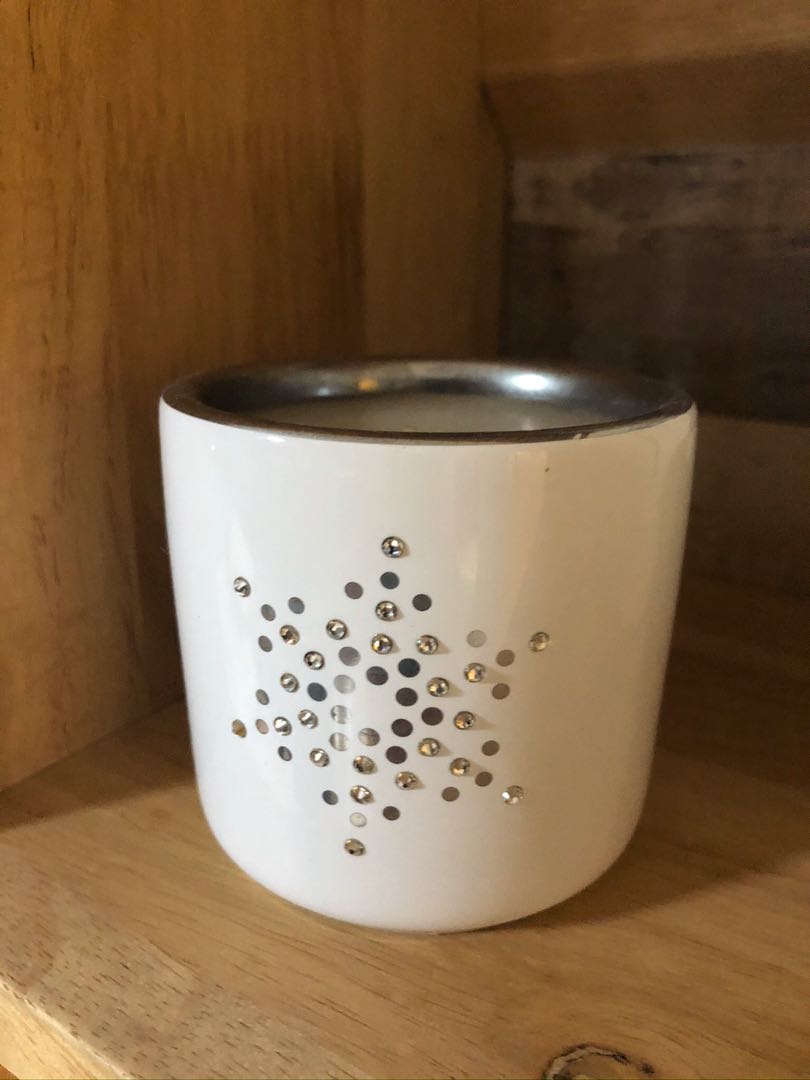 Swarovski Scented Candles, Hobbies & Toys, Stationery & Craft