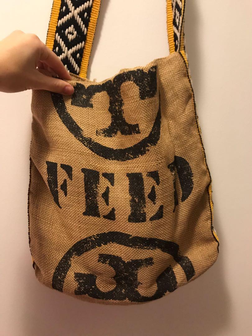 Tory burch hotsell feed bag