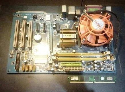 MOBO GIGABYTE P31-ES3G